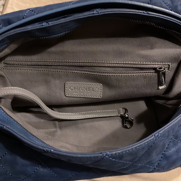 Chanel Coco Hobo Bag - Picture 7 of 15